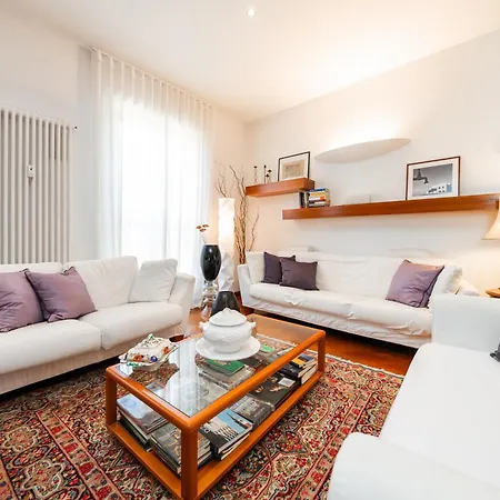 Luxury Penthouse - View & Terrace Apartman