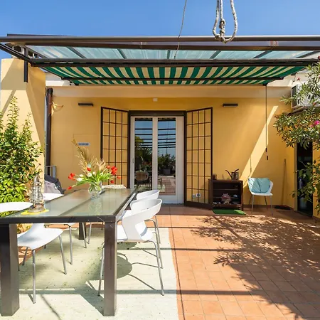 Luxury Penthouse - View & Terrace Bologna